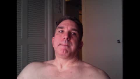 Snapshot of oceanmanx chatting on April 7, 2:56 am Ocean online show from April 7, 2:56 am