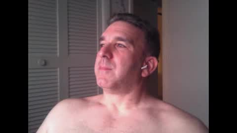 Snapshot of oceanmanx chatting on April 29, 2:15 am Ocean online show from April 29, 2:15 am