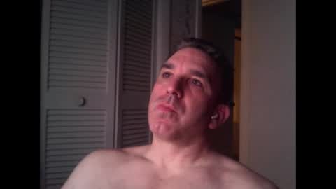Snapshot of oceanmanx chatting on May 7, 3:12 am Ocean online show from May 7, 3:12 am