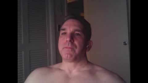 Snapshot of oceanmanx chatting on May 27, 2:52 am Ocean online show from May 27, 2:52 am