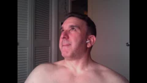 Snapshot of oceanmanx chatting on June 5, 3:13 am Ocean online show from June 5, 3:13 am
