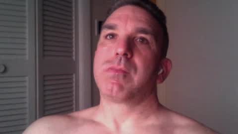 Snapshot of oceanmanx chatting on June 18, 3:18 am Ocean online show from June 18, 3:18 am