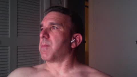 Snapshot of oceanmanx chatting on June 30, 3:07 am Ocean online show from June 30, 3:07 am