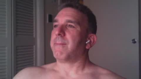 Snapshot of oceanmanx chatting on July 16, 2:17 am Ocean online show from July 16, 2:17 am