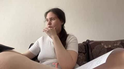 ocieburley online show from May 21, 5:03 am