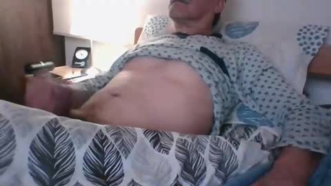 ocorrea online show from November 10, 3:27 am