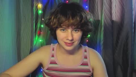 Evie online show from September 21, 1:35 pm