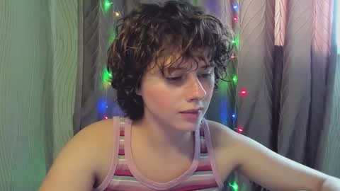 Evie online show from October 11, 11:09 am