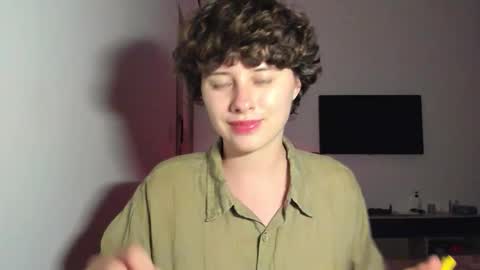 Snapshot of octopussy69x chatting on February 25, 1:43 pm Evie online show from February 25, 1:43 pm