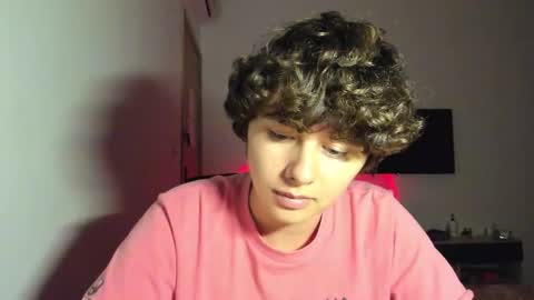 Snapshot of octopussy69x chatting on February 28, 2:51 pm Evie online show from February 28, 2:51 pm