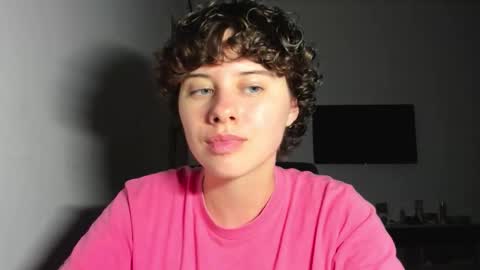 Snapshot of octopussy69x chatting on March 15, 11:27 am Evie online show from March 15, 11:27 am