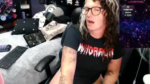 Oddy With A Body online show from July 21, 3:42 am
