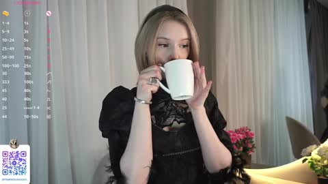 Snapshot of odeliabrownell chatting on January 25, 4:23 am Agata online show from January 25, 4:23 am