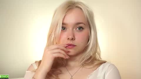 Snapshot of odelynbrower chatting on November 9, 8:51 pm Alice online show from November 9, 8:51 pm