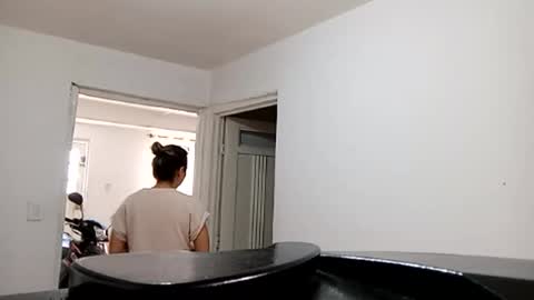 Val online show from September 27, 8:03 pm