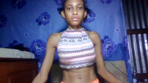 odiane26 online show from July 14, 5:23 am
