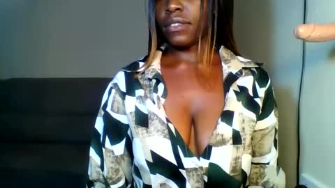 Snapshot of odrienna chatting on April 26, 6:16 pm odrie online show from April 26, 6:16 pm