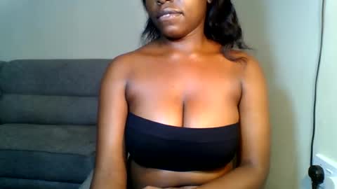 Snapshot of odrienna chatting on June 6, 11:09 pm odrie online show from June 6, 11:09 pm