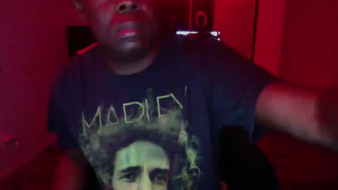 Money online show from October 18, 9:21 am