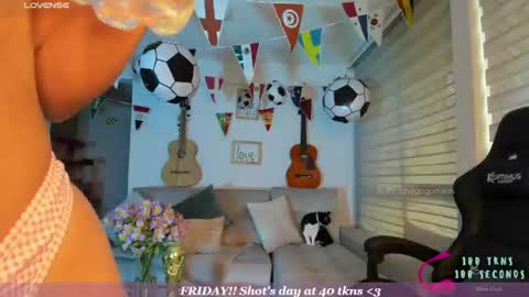    Help me reach 50 thumbs up online show from July 3, 8:48 pm