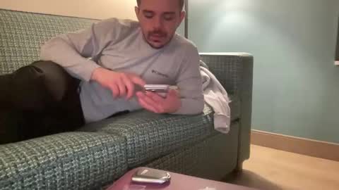 ofthatguy online show from February 7, 5:22 am