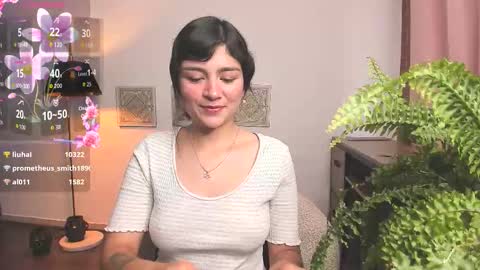 Snapshot of oh__holly chatting on March 24, 10:48 pm Holly online show from March 24, 10:48 pm