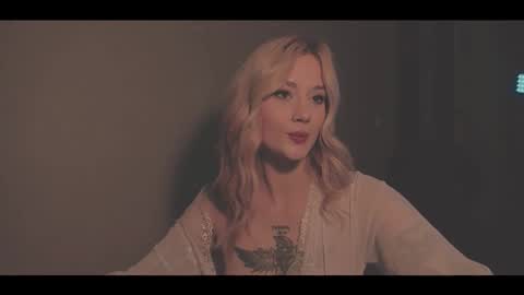 your dear Lilith Chapman online show from October 21, 4:24 am