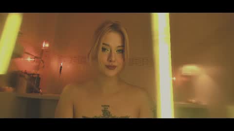 Snapshot of oh_lilith chatting on June 20, 1:58 pm your dear Lilith Chapman online show from June 20, 1:58 pm