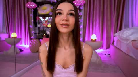 Snapshot of oh_m_god chatting on November 28, 8:22 pm oh_m_god online show from November 28, 8:22 pm