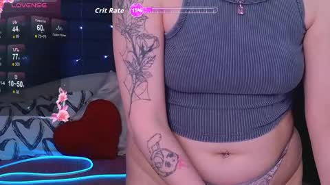 Snapshot of oh_my_julia chatting on May 10, 11:10 pm oh_my_julia online show from May 10, 11:10 pm