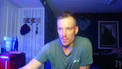 who dares  toss me some  tips lets have fun online show from September 29, 8:52 am