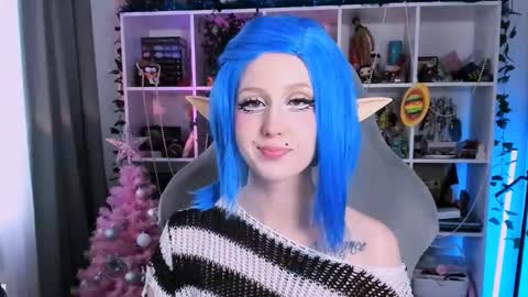 Clementine  Clem  online show from December 16, 11:04 am