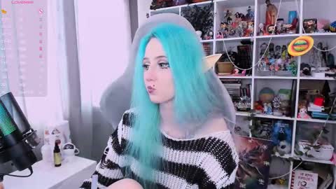 Clementine  Clem  online show from March 28, 10:04 am