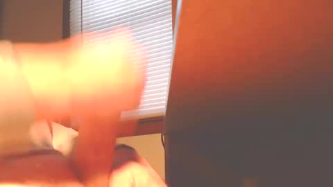 Snapshot of ohioguy64 chatting on December 18, 12:44 pm ohioguy64 online show from December 18, 12:44 pm