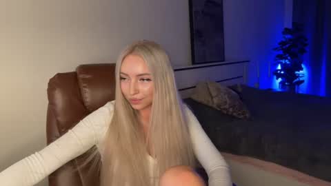 Emma online show from June 13, 4:49 pm