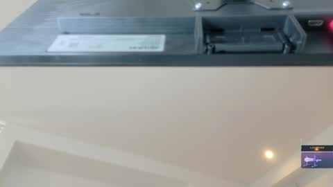 Lyz  online show from March 23, 3:49 pm