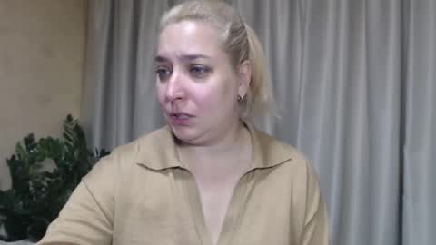 Iren online show from October 5, 6:34 am