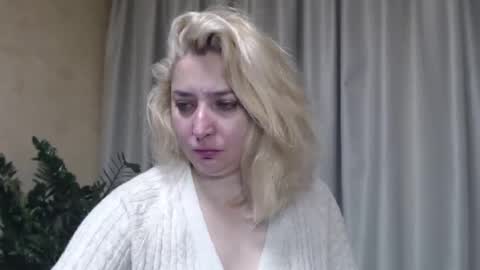 Iren online show from October 16, 4:57 am