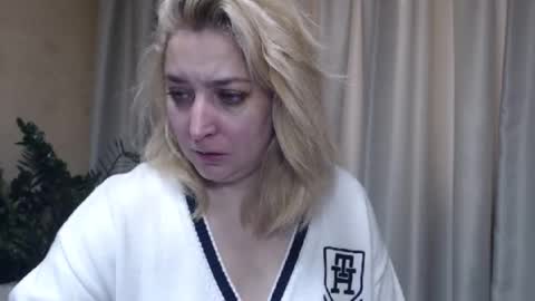 Iren online show from October 18, 6:58 am