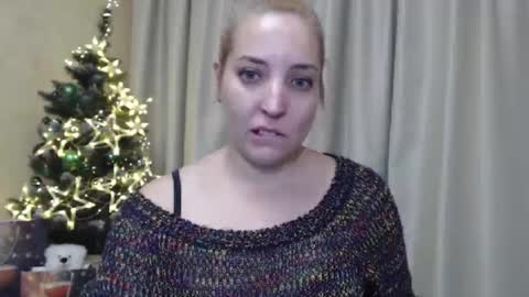 Mari online show from December 22, 8:47 pm