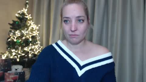 Mari online show from December 27, 9:22 pm