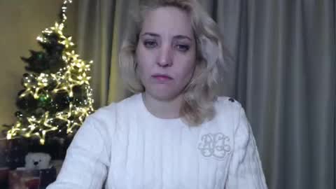 Mari online show from January 1, 6:27 pm