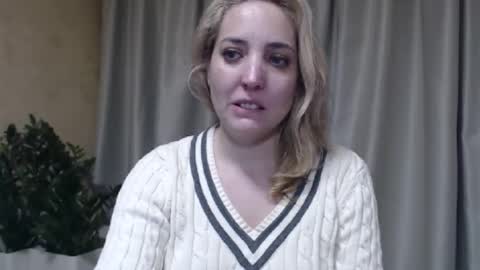 Mari online show from February 11, 3:39 pm