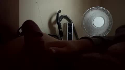 Snapshot of oil_it_up chatting on December 22, 9:34 pm oil_it_up online show from December 22, 9:34 pm