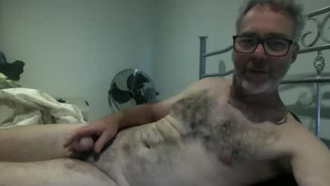 Snapshot of oiledcouple1 chatting on October 15, 9:31 am oiledcouple1 online show from October 15, 9:31 am