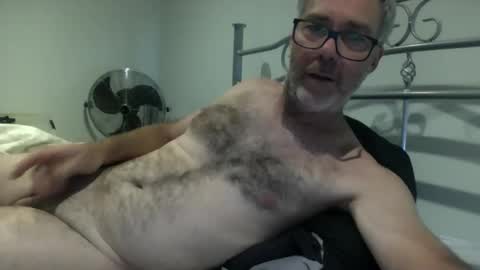 Snapshot of oiledcouple1 chatting on October 25, 10:01 am oiledcouple1 online show from October 25, 10:01 am