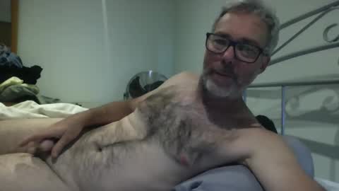 Snapshot of oiledcouple1 chatting on October 28, 9:02 am oiledcouple1 online show from October 28, 9:02 am