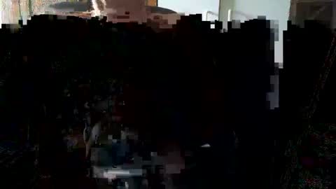 Snapshot of oily27 chatting on October 2, 11:50 am William online show from October 2, 11:50 am