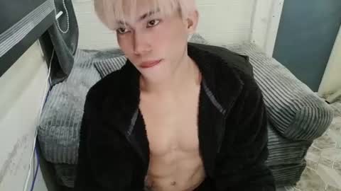 Snapshot of oishii_ii chatting on June 17, 9:56 am oishii online show from June 17, 9:56 am
