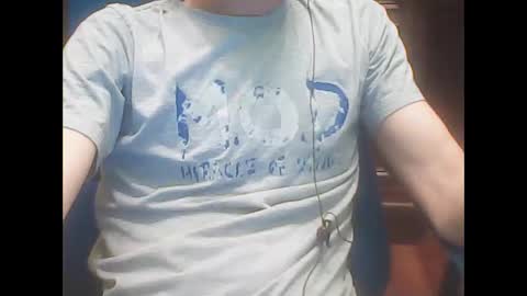 Snapshot of ojosverdess30 chatting on December 20, 7:43 pm ojosverdess30 online show from December 20, 7:43 pm